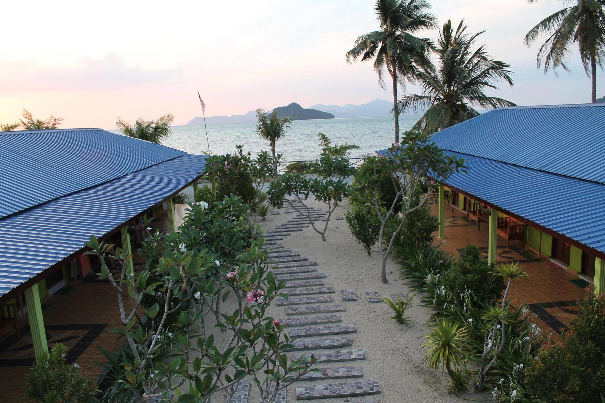 Motel Tanjung Puteri Pasir Hitam Luaran gambar